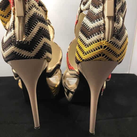 Woven Knit Anne Michelle Socialite Heels 9 - Picture 4 of 14